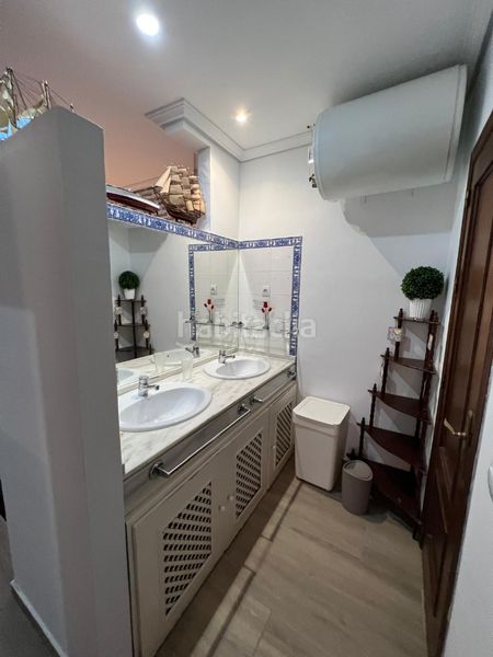 Foto 0becc2ee-1bcb-4b1e-ae99-d7ba363c0fda. Rent flat in Barriada de Andalucía - Ardila San Fernando