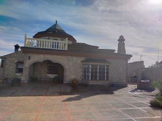 Chalet in Camino del Gamo