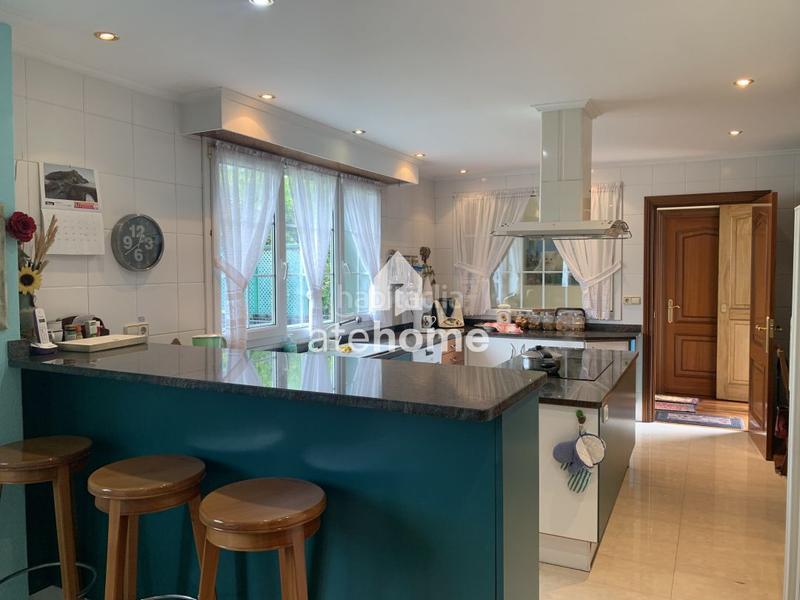 Foto d2f03cb7-6a1c-4245-85ab-2208988c2967. Maison avec chauffage parking piscine dans santa maría de Getxo Getxo