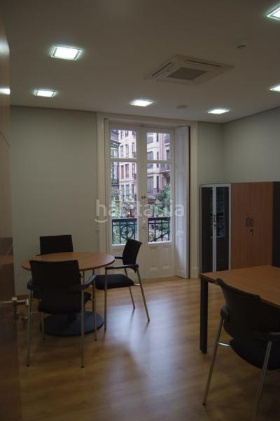 Foto 3584c600-5708-4b87-b19b-e8ef135006a7. Piso centro de negocios junto a gran vía. en Ensanche - Moyua - Diputación Bilbao