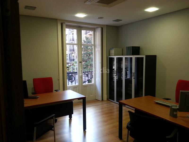 Foto 5e369108-faee-43ff-9ee5-de617584e999. Piso centro de negocios junto a gran vía. en Ensanche - Moyua - Diputación Bilbao