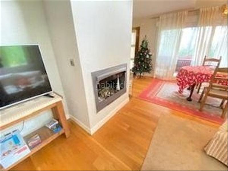 Foto 2fec8781-75a2-46ba-8251-bb41b6f63a84. Chalet  unifamiliar ubicado en bosque autóctono , a tres min de núcleo urbano . en Loiu