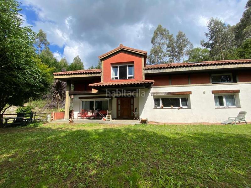 Foto a4c70235-02d2-40c0-a38e-be0bef23b705. Chalet  unifamiliar ubicado en bosque autóctono , a tres min de núcleo urbano . en Loiu