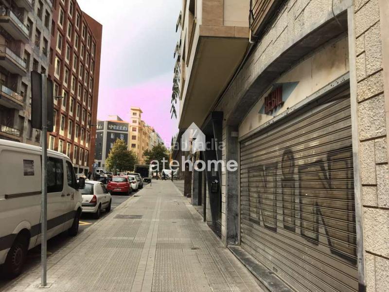 Foto 55b9fb11-4ead-440c-b23a-5708036222f0. Miete geschäftsraum in Alhóndiga Bilbao