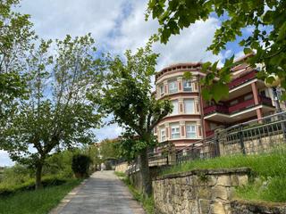 Appartement à Avenida basagoiti 37. Fantástico piso con vistas al mar en avenida basagoiti. no te de