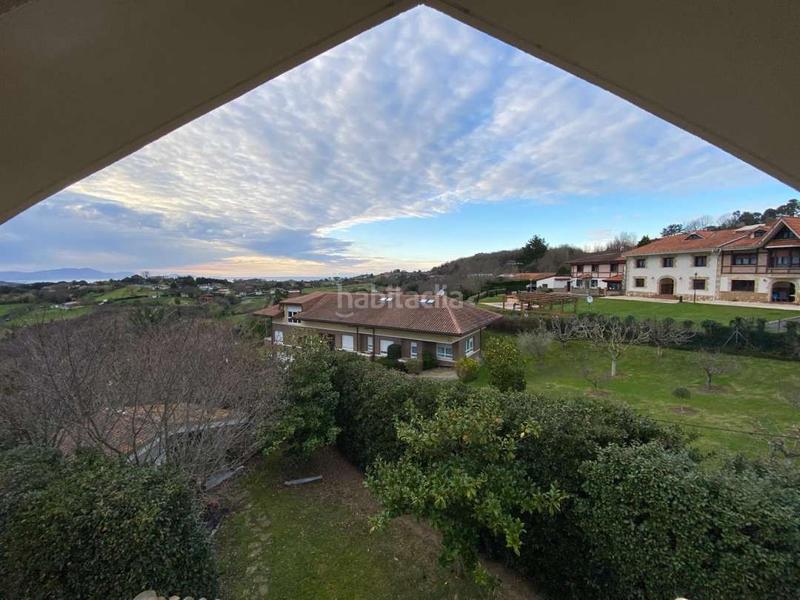 Foto 230edb58-0eee-4678-99ba-4ddb2271e966. Chalet gran chalet unifamiliar , cercano a núcleo urbano y servicios . en Barrika