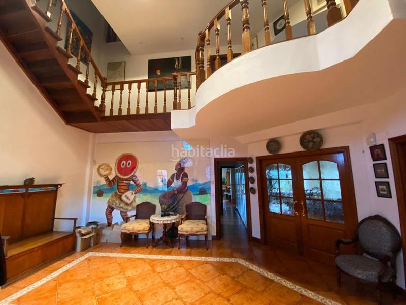 Foto 2c764c38-dc30-4fcb-b913-57cb1cc9485f. Chalet gran chalet unifamiliar , cercano a núcleo urbano y servicios . en Barrika