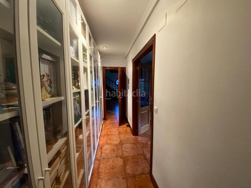 Foto b1432046-5263-4bb3-a924-c4e21170dd0c. Chalet gran chalet unifamiliar , cercano a núcleo urbano y servicios . en Barrika