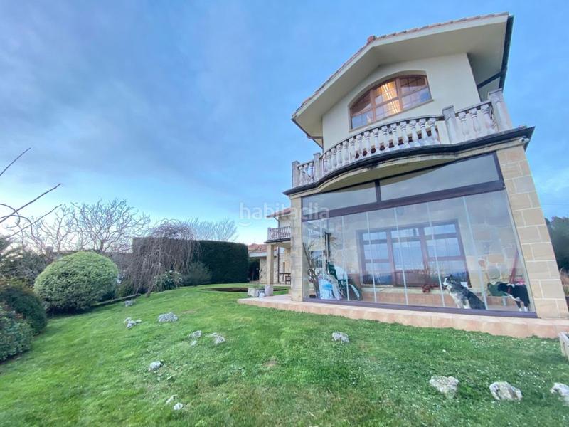 Foto e4b426fc-94f7-4d34-9555-86e7e9a64786. Chalet gran chalet unifamiliar , cercano a núcleo urbano y servicios . en Barrika