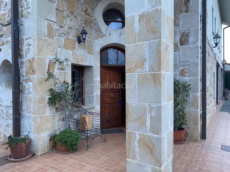 Foto f40f842d-e8ec-4cfe-b442-0c876a7e63c7. Chalet gran chalet unifamiliar , cercano a núcleo urbano y servicios . en Barrika