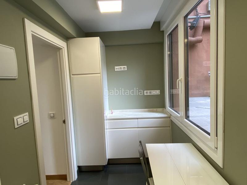 Foto dd18a085-e4a6-4140-bc8c-38d134661186. Piso vivienda recién reformada junto al ayuntamiento en Bilbao