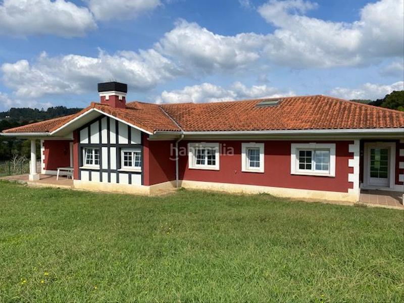 Foto b484f3f9-1fb3-49d6-9565-4a9162f7b69d. Chalet en Loiu