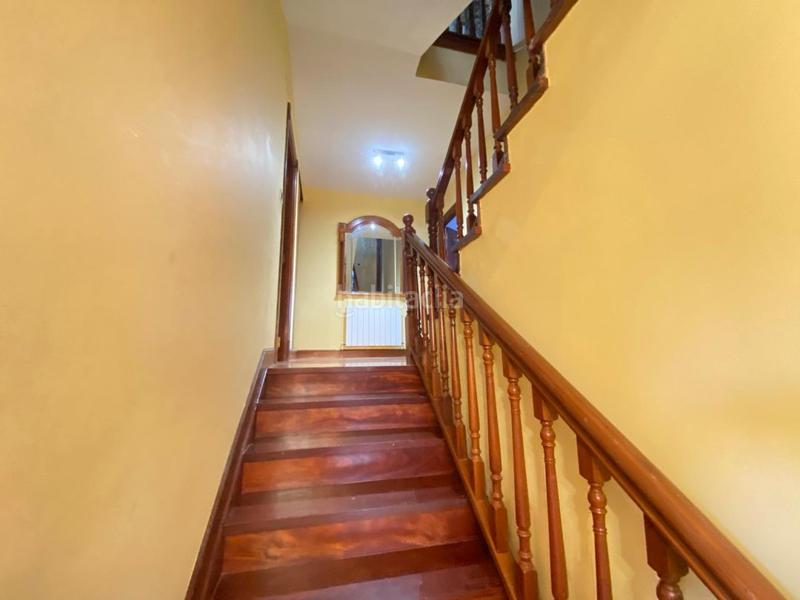 Foto 9938937a-afad-4c3f-b715-5e8407ddc44d. Chalet en isuskitza auzoa 133 en Plentzia