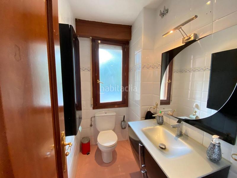 Foto a1ea5930-5001-4310-a071-cc9c1af345b7. Chalet en isuskitza auzoa 133 en Plentzia