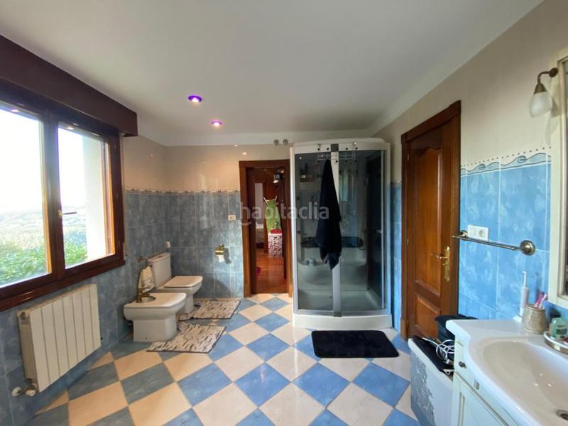 Foto d2b58928-efdb-484d-be20-c47a7e1d5dbe. Chalet en isuskitza auzoa 133 en Plentzia