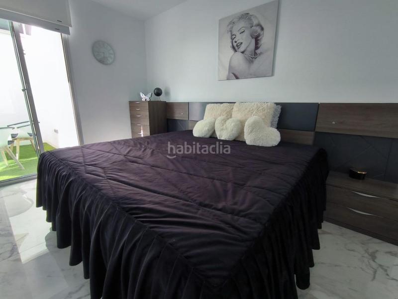 Foto 81929fcf-7a58-4a2a-b5ce-c1fa30b65bfb. Xalet a avenida barcelona 25 a balcón de Finestrat-terra marina Finestrat