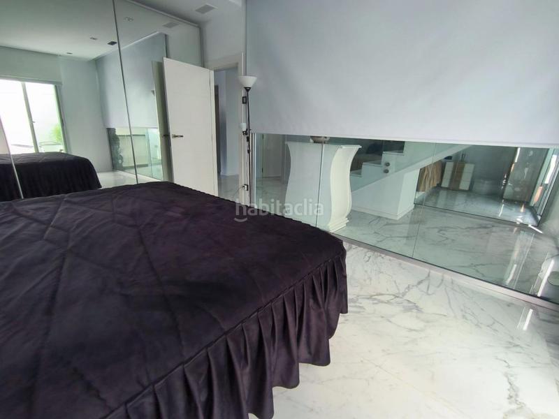 Foto d137b6e9-5e07-4a37-8d9b-9f92ceb2f4ea. Xalet a avenida barcelona 25 a balcón de Finestrat-terra marina Finestrat