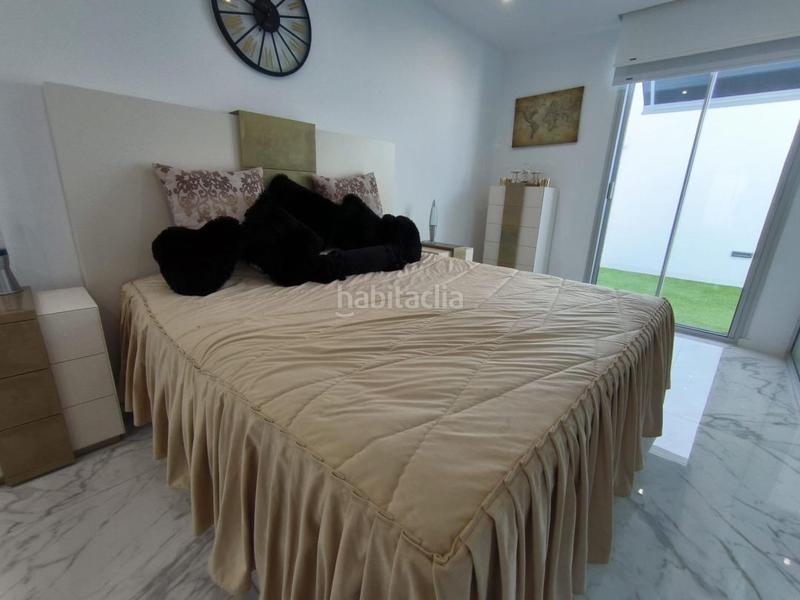 Foto dfcd22f7-a8e7-4592-b0b3-57259875b633. Xalet a avenida barcelona 25 a balcón de Finestrat-terra marina Finestrat