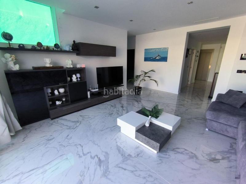 Foto fcf04d95-f00e-417c-a972-a31a0da571c1. Xalet a avenida barcelona 25 a balcón de Finestrat-terra marina Finestrat