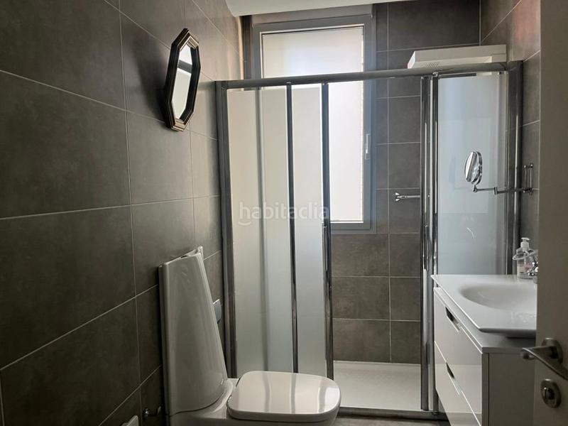 Foto c8a370e7-33de-48d6-b553-e73cce9a38eb. Alquiler piso se alquila apartamento en la plaza de euskadi. en Bilbao