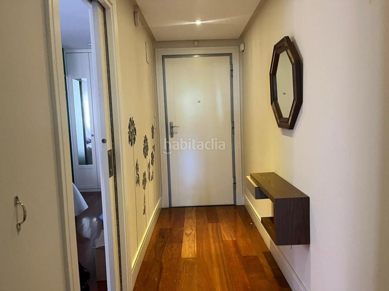 Foto 0cbb39cd-8e82-489e-9397-f71abca09c3f. Location appartement avec chauffage parking dans Abandoibarra - Guggenheim Bilbao