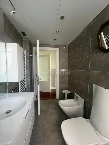 Foto be0cab2f-f3d7-42fe-854e-13b25bc457f6. Location appartement avec chauffage parking dans Abandoibarra - Guggenheim Bilbao