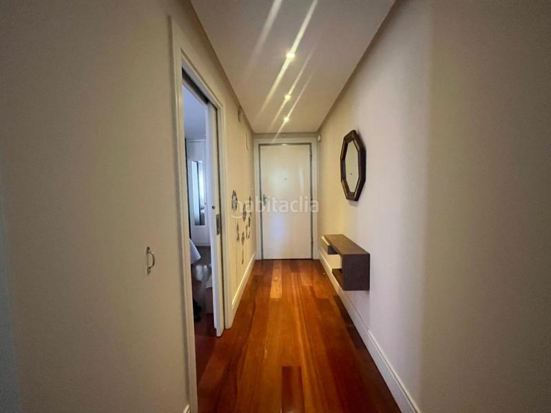 Foto d509fa5f-8217-45d7-8534-5abf271c82b4. Rent flat with heating parking in Abandoibarra - Guggenheim Bilbao
