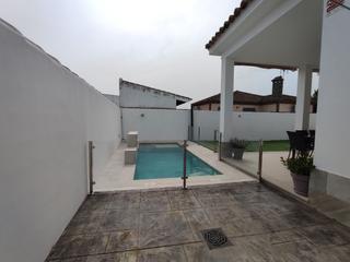 Xalet  Cjón. de borreguitos, 49. Espectacular chalet en chiclana