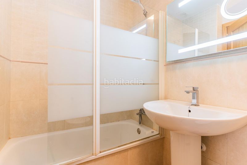 Foto b4508157-391d-4039-b42c-62c7a5a2e719. Apartamento piso en Conil Conil de la Frontera