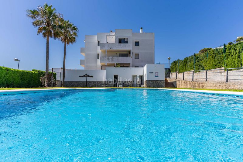 Foto cfc6dde8-df78-46e8-b5ef-0ea991c95351. Apartamento piso en Conil Conil de la Frontera