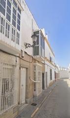 Chalet  C. san servando, 37. Casa