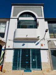 Local Comercial en CARRETERA DE LA BARROSA 118