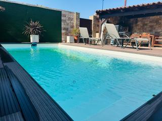 Chalet  Callejon rueda la bota. Chalet