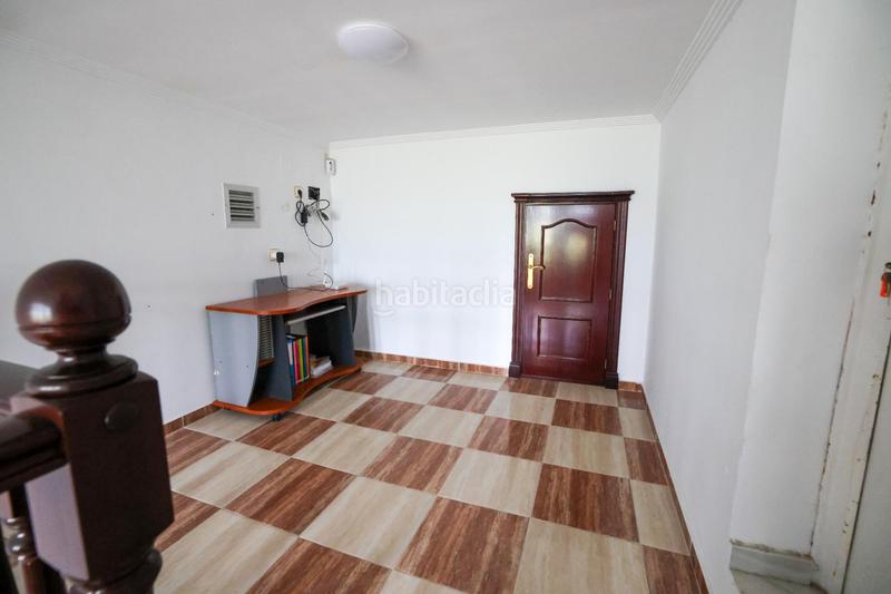 Foto 000629b8-cf71-4a0a-bffe-f108016d424c. Chalet avec chauffage parking piscine dans La Barrosa Chiclana de la Frontera