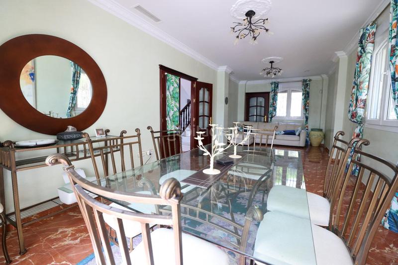 Foto 901caa52-6177-4991-a357-a785188c3f3d. Chalet avec chauffage parking piscine dans La Barrosa Chiclana de la Frontera