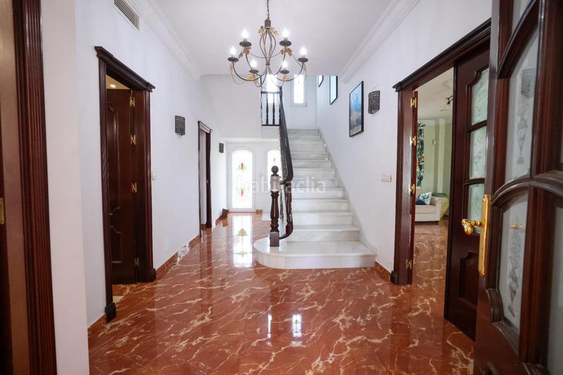 Foto c823a82b-32c7-4be5-a4f9-0b1c0d154a18. Chalet avec chauffage parking piscine dans La Barrosa Chiclana de la Frontera