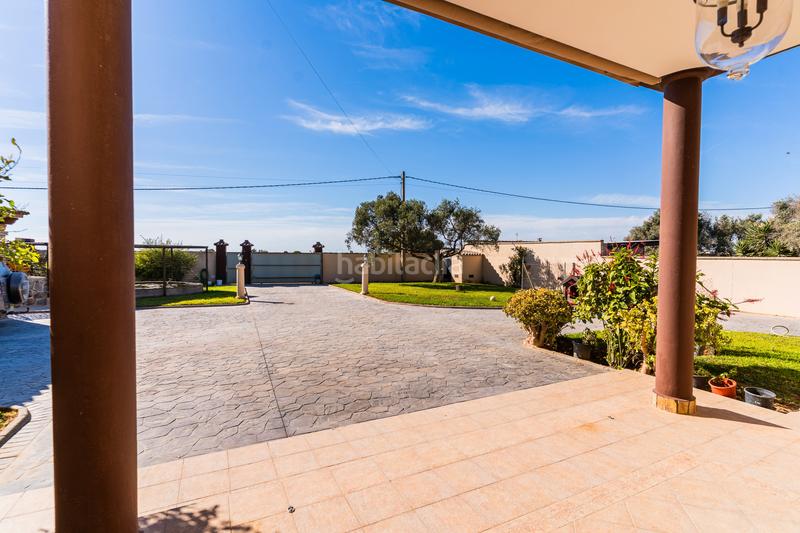 Foto bbe8190b-e96d-44c0-a86f-86a5ee37a69b. Xalet amb aparcament a Los Franceses - La Vega Chiclana de la Frontera