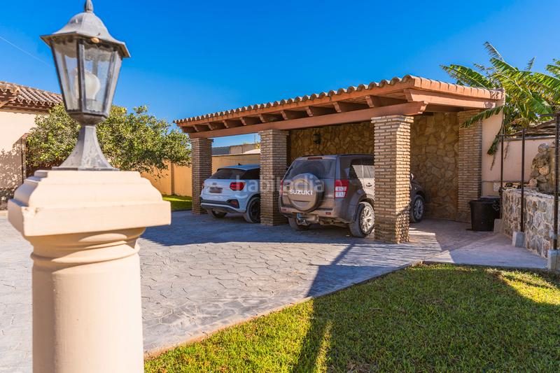 Foto f55071d1-186d-43b9-83f0-cd86b3dbe400. Xalet amb aparcament a Los Franceses - La Vega Chiclana de la Frontera