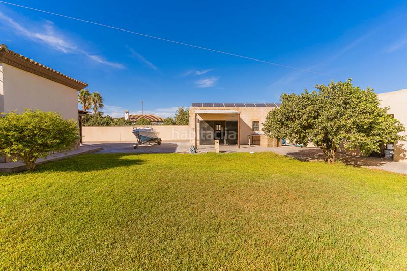 Foto f6db7f56-fedd-4a14-a561-0b8aa1a3c62c. Xalet amb aparcament a Los Franceses - La Vega Chiclana de la Frontera