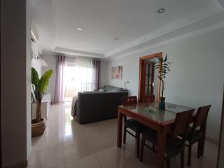 Apartament a La Banda - Campo de Fútbol. Piso en chiclana