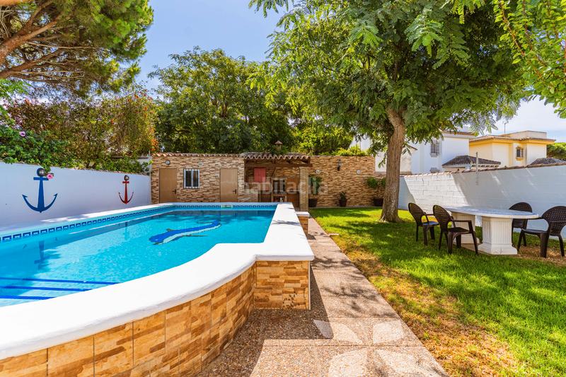 Foto 2dd83738-bd50-42fe-b626-0ce30b2e67ae. Chalet in Sancti Pietri Chiclana de la Frontera