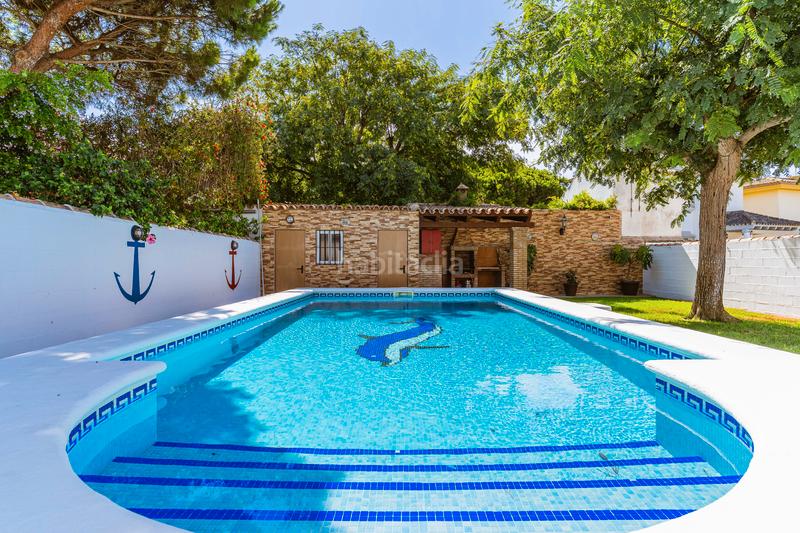 Foto 3d8def5b-bc5a-4be0-984f-fb98e1ed65fc. Chalet in Sancti Pietri Chiclana de la Frontera