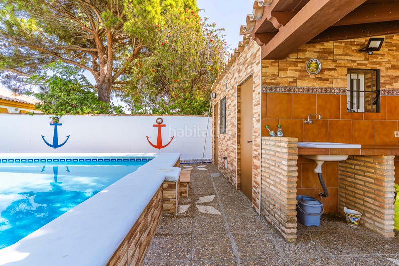 Foto a5706cde-b969-4aa2-b6d7-e429c4825e73. Chalet in Sancti Pietri Chiclana de la Frontera