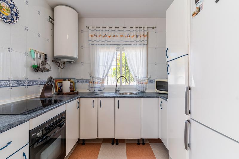 Foto bdca30dd-f2da-48fb-9b1f-532e3b1d8996. Chalet in Sancti Pietri Chiclana de la Frontera