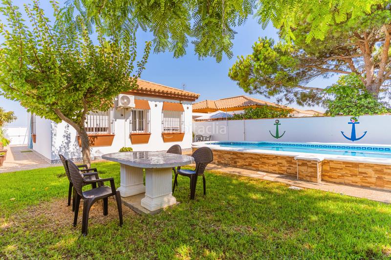 Foto d91c5114-7e02-43ba-a18c-f0b606fb31ac. Chalet in Sancti Pietri Chiclana de la Frontera