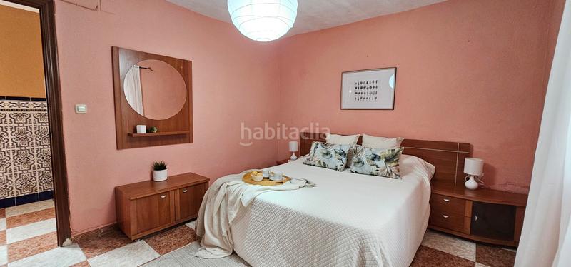 Foto 4adc2212-54c6-4606-8ecd-cef0bfe64660. Chalet in La Banda - Campo de Fútbol Chiclana de la Frontera