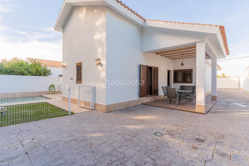 Foto 0df71e5b-1b37-4195-bace-4fcac1e849c3. Chalet mit pool in Núcleo urbano Chiclana de la Frontera