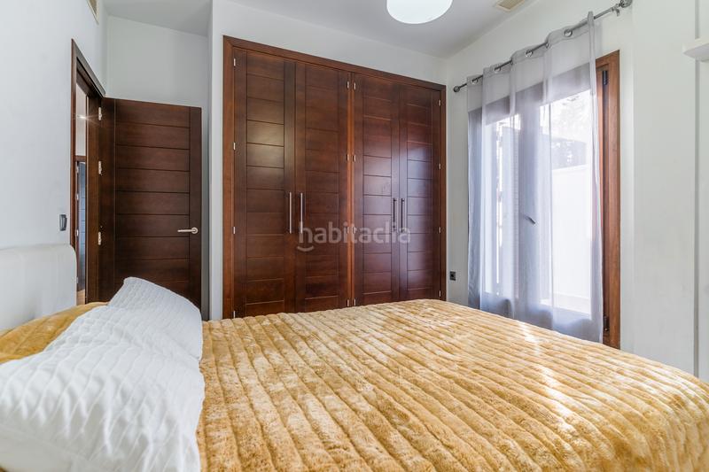 Foto b4eb69a0-5880-4ed4-9221-3a0634697cea. Chalet espectacular chalet en Núcleo urbano Chiclana de la Frontera