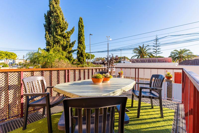 Foto b91275ff-f371-4260-84a9-c8fd328a6a25. Chalet dans Los Gallos Chiclana de la Frontera