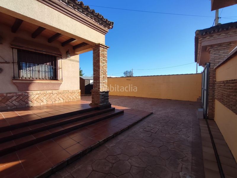 Foto bd7a916b-ff73-49b8-ac3f-a42f4cbbd606. Xalet a La Soledad Chiclana de la Frontera